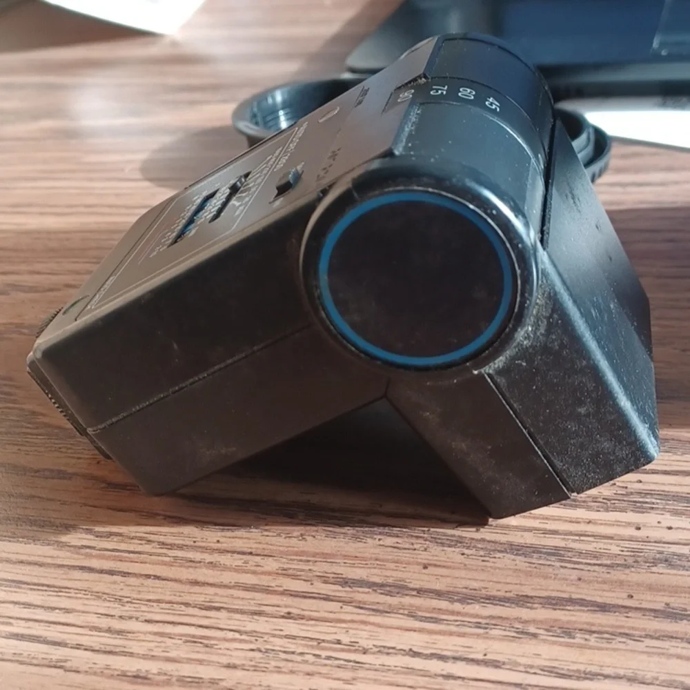 Vivitar Auto Thyristor Flash 2800 Shoe Mount- Untested
